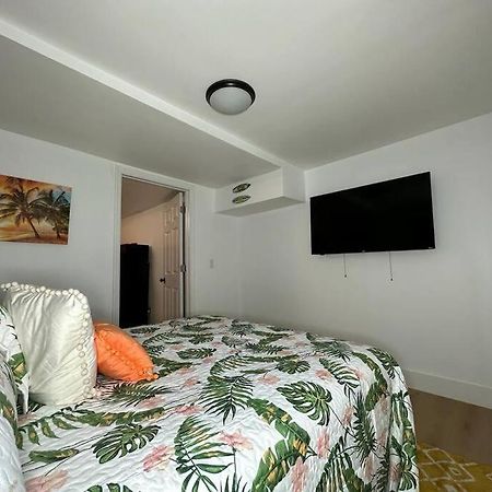 Apartmán Sleeps 3, Casa Tropical In Miami Exteriér fotografie